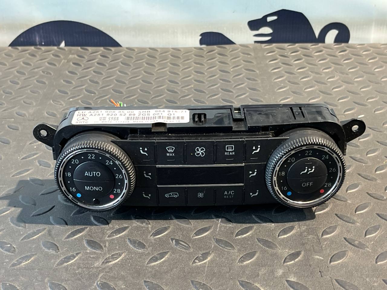 Блок управления климатом Mercedes M/W164 2005-2011