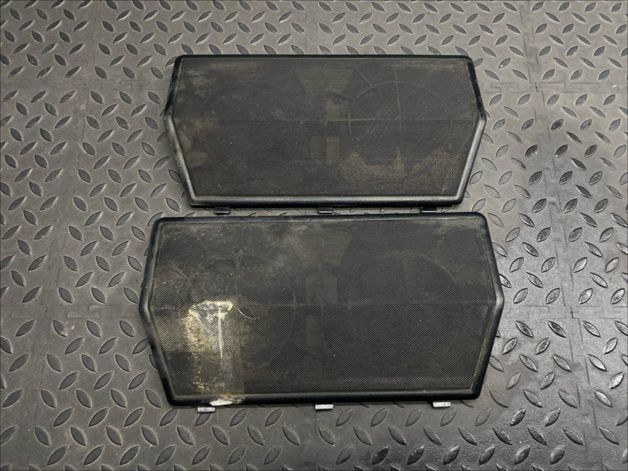 Накладка на заднюю полку Mercedes C/W202 1993-2001