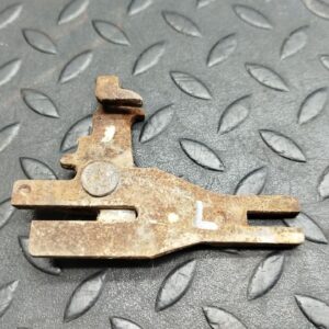 Планка разводки тормозных колодок левая Chrysler PT Cruiser 2000-2010