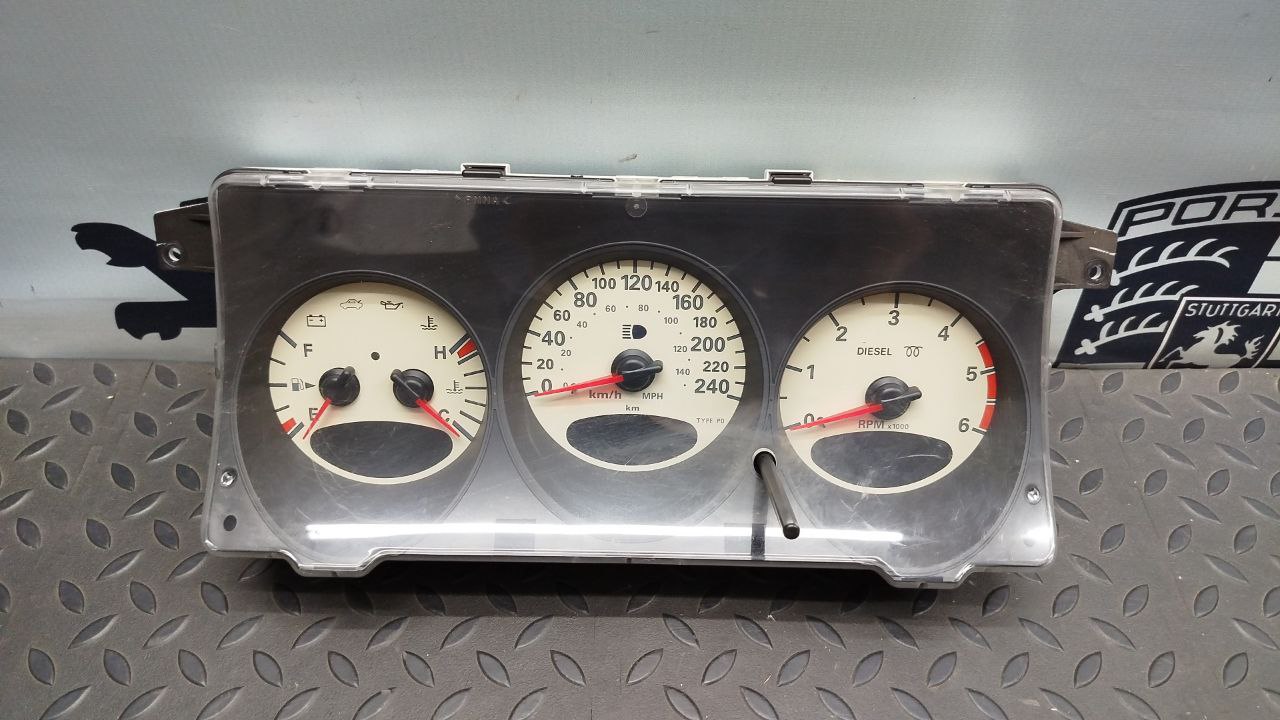 Комбинация приборов (Щиток) Chrysler PT Cruiser 2000-2010