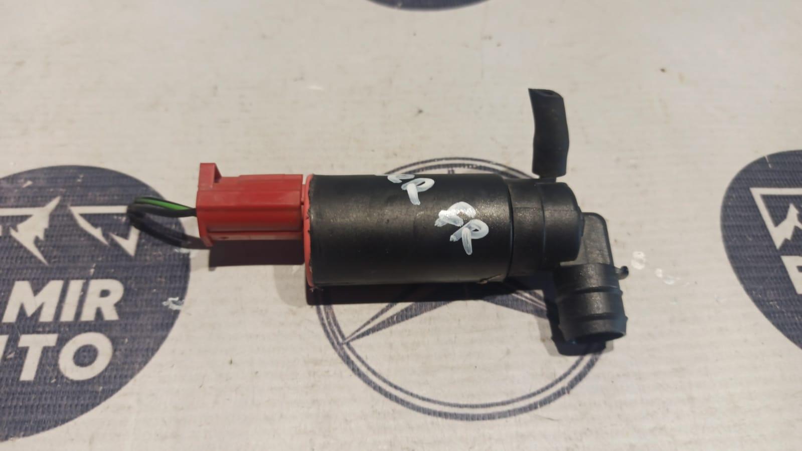 Насос омывателя Land Rover Freelander 1998-2006