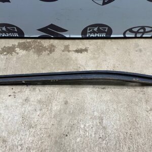 Направляющая двери сдвижной нижняя Mercedes Vito/W638 1996-2003