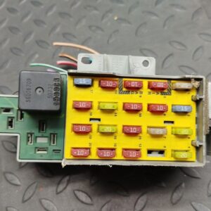 Блок предохранителей Chrysler PT Cruiser 2000-2010