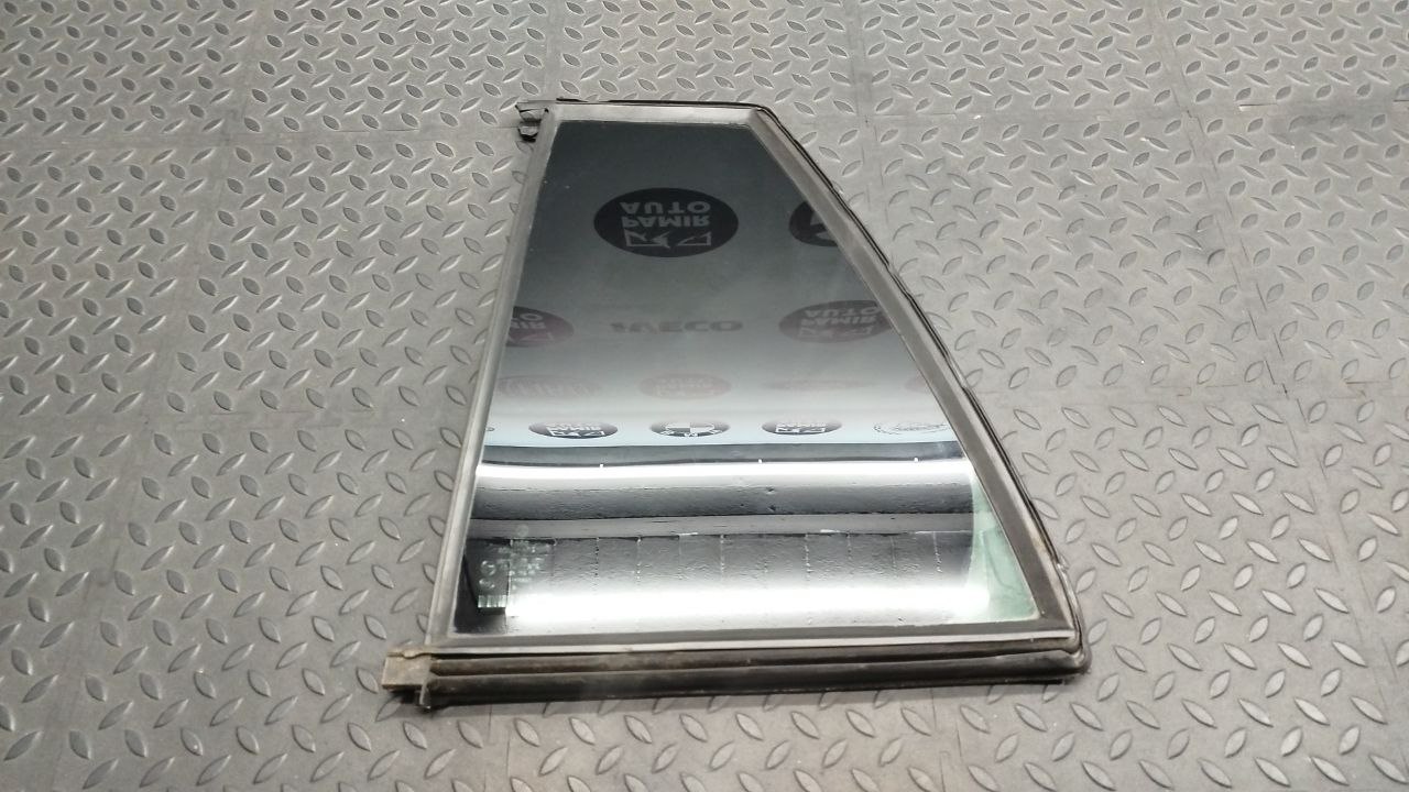 Форточка двери задняя левая Mercedes E/W211 2002-2009