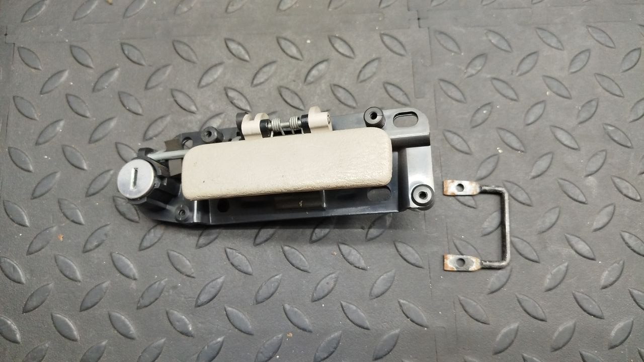 Замок бардачка Chrysler PT Cruiser 2000-2010