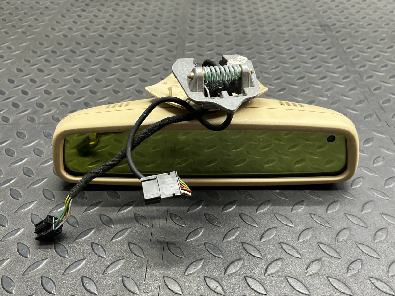 Зеркало заднего вида Mercedes E/W211 2002-2009