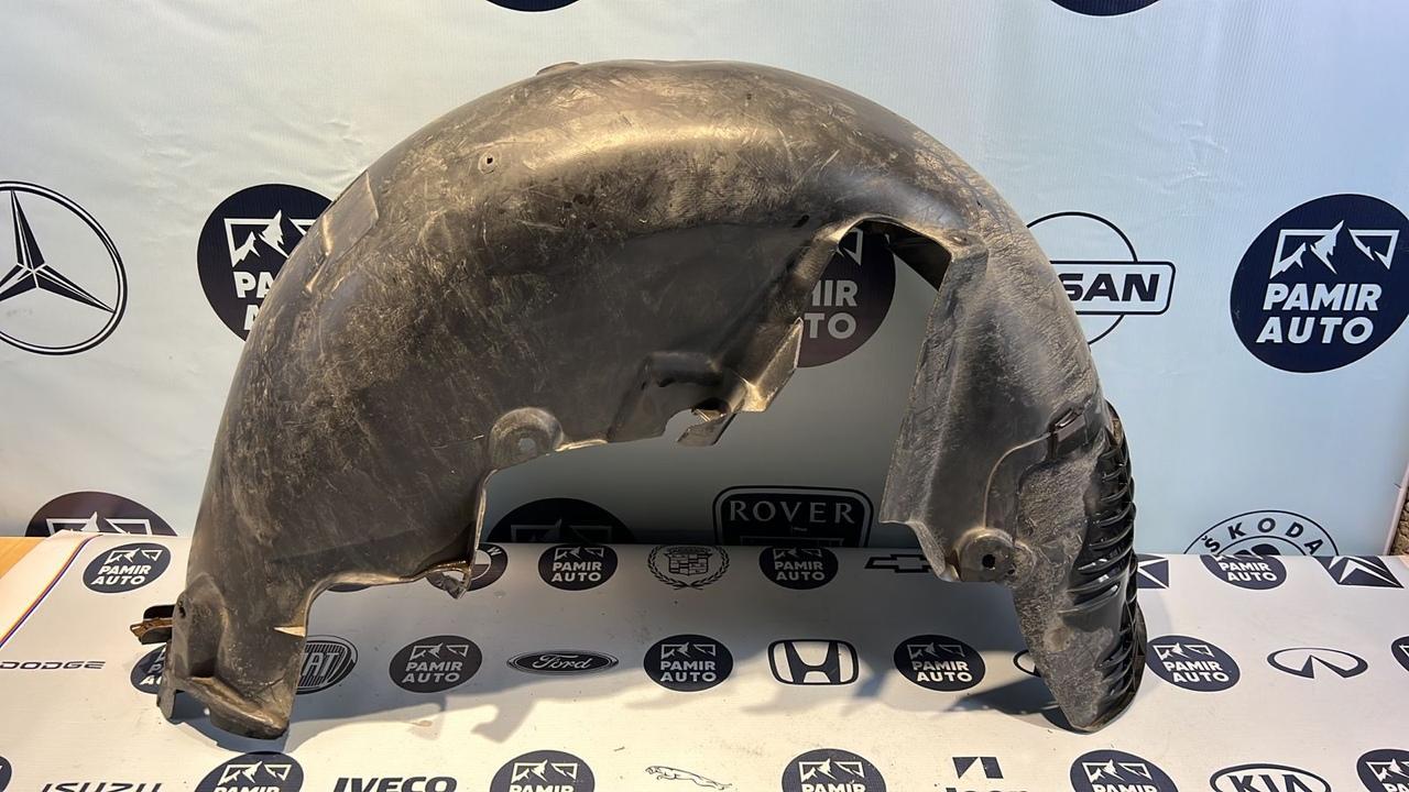 Локер (Подкрылок) задний правый Mercedes E/W211 2002-2009