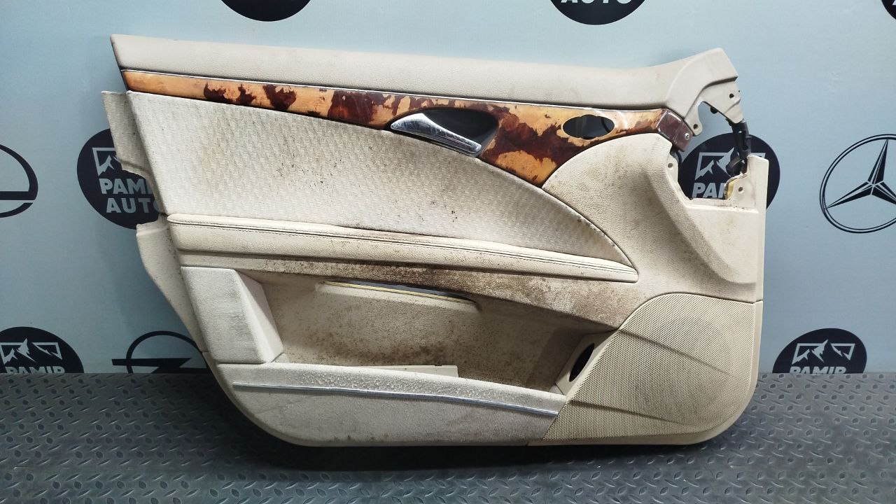Обшивка двери передняя левая Mercedes E/W211 2002-2009