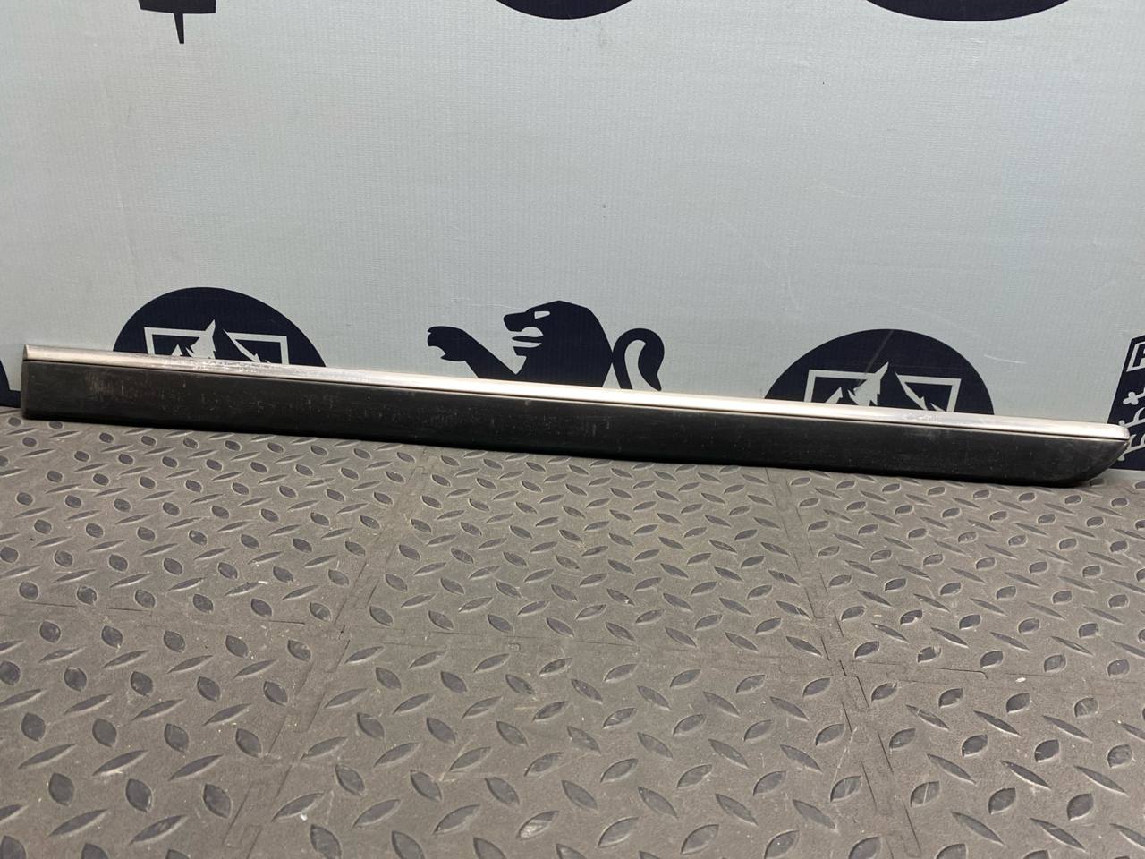 Молдинг двери задний левый Peugeot 407 2004-2011