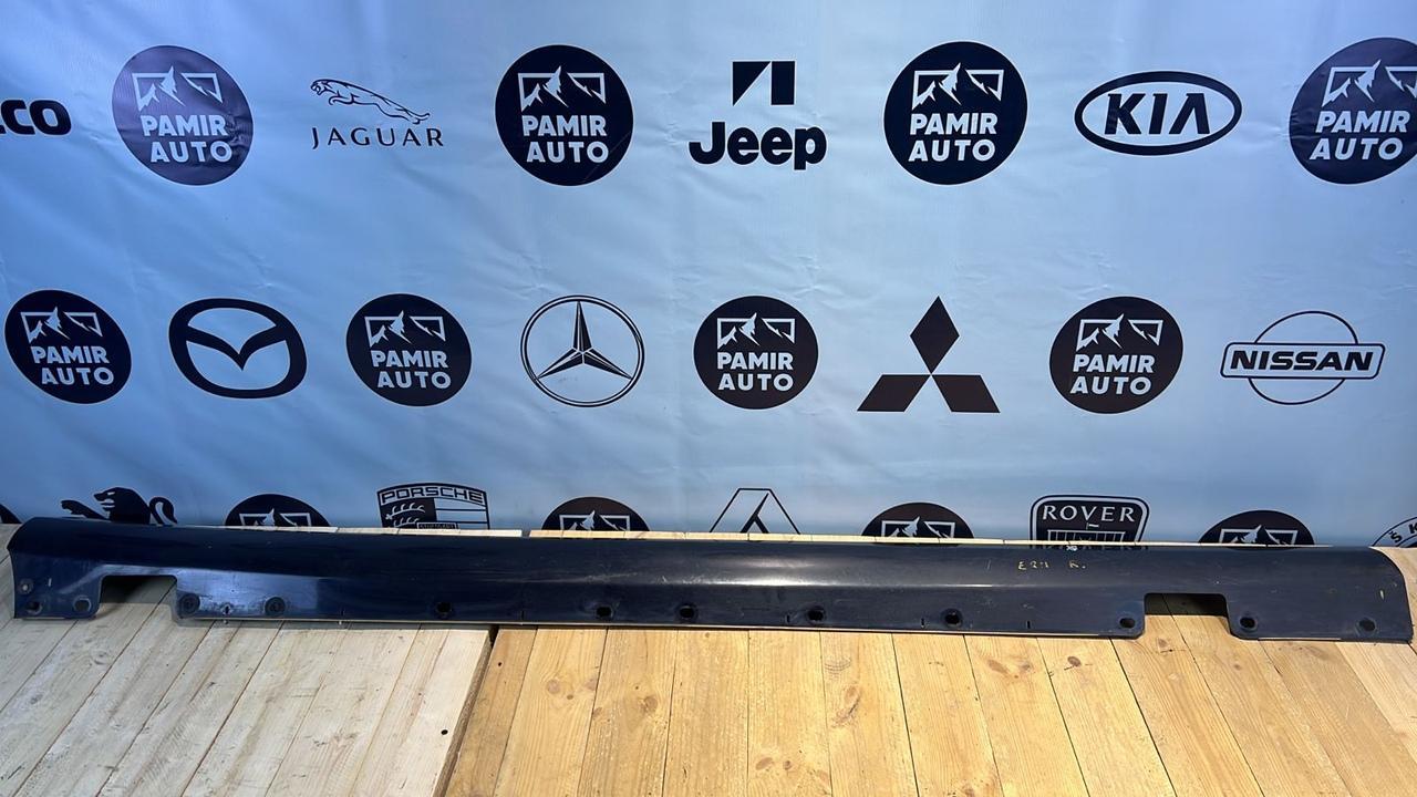 Накладка порога правая Mercedes E/W211 2002-2009