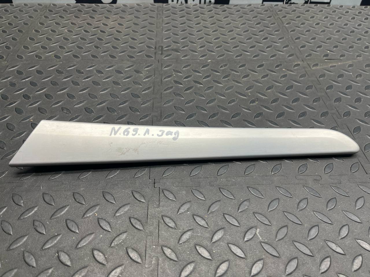 Накладка двери задняя левая Mercedes B/W245 2005-2011