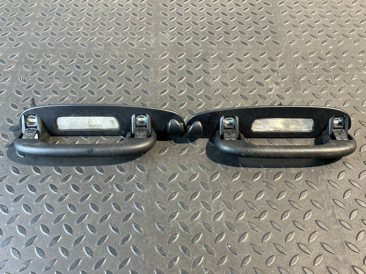 Ручка потолочная Mercedes M/W164 2005-2011