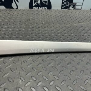 Накладка двери задняя правая Mercedes B/W245 2005-2011