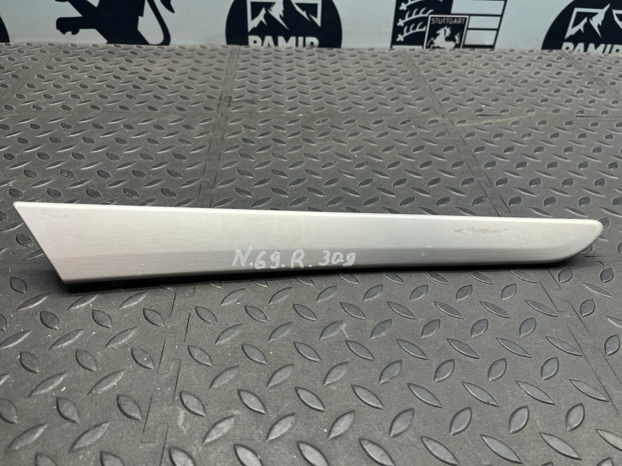 Накладка двери задняя правая Mercedes B/W245 2005-2011