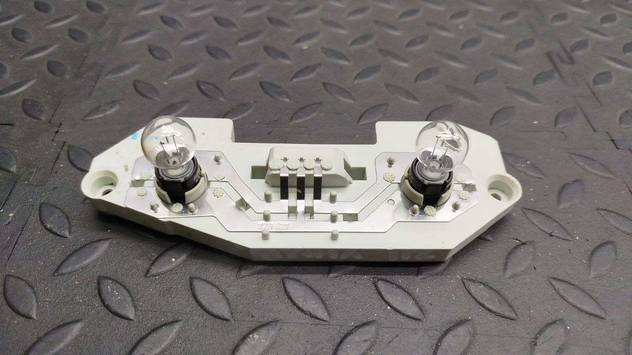 Плата заднего фонаря Mercedes E/W211 2002-2009