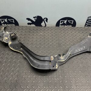 Кронштейн фары левый Mercedes C/W203 2000-2008