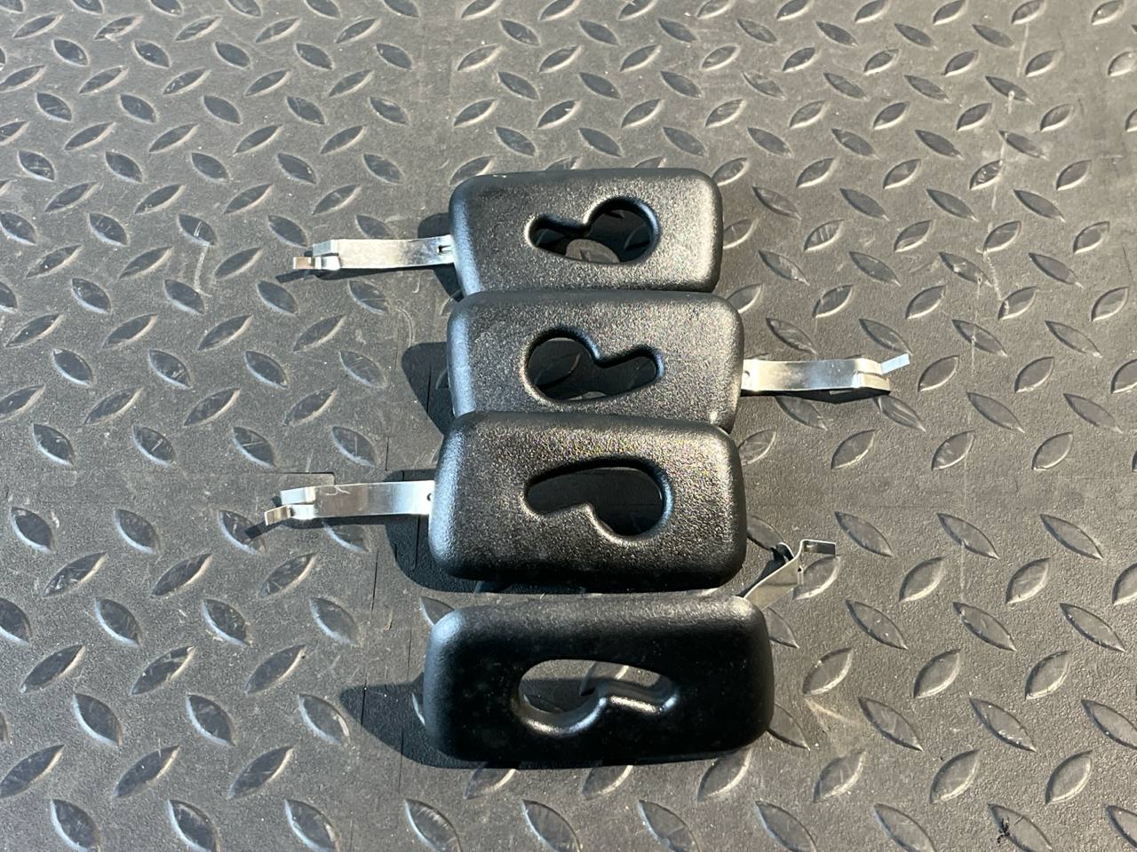 Заглушка Mercedes M/W164 2005-2011