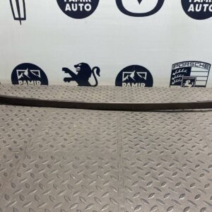 Молдинг лобового стекла левый Mercedes C/W203 2000-2008