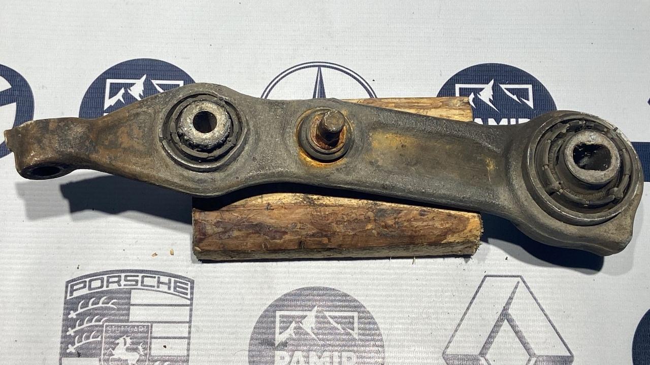 Рычаг передний левый Mercedes E/W211 2002-2009