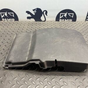 Крышка АКБ Ford Focus/2 2004-2011