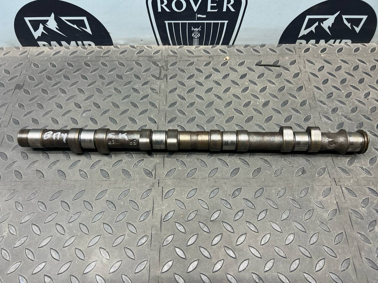 Распредвал впускной Opel Zafira/B 2005-2014