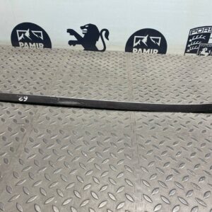 Молдинг лобового стекла правый BMW 3/E90 2004-2013