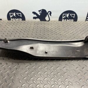 Защита двигателя правая BMW 3/E90 2004-2013