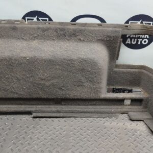 Обшивка багажника правая Opel Astra/H 2004-2014