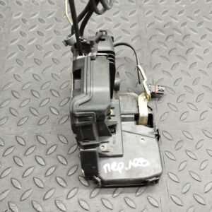 Замок двери передний левый Mercedes E/W211 2002-2009