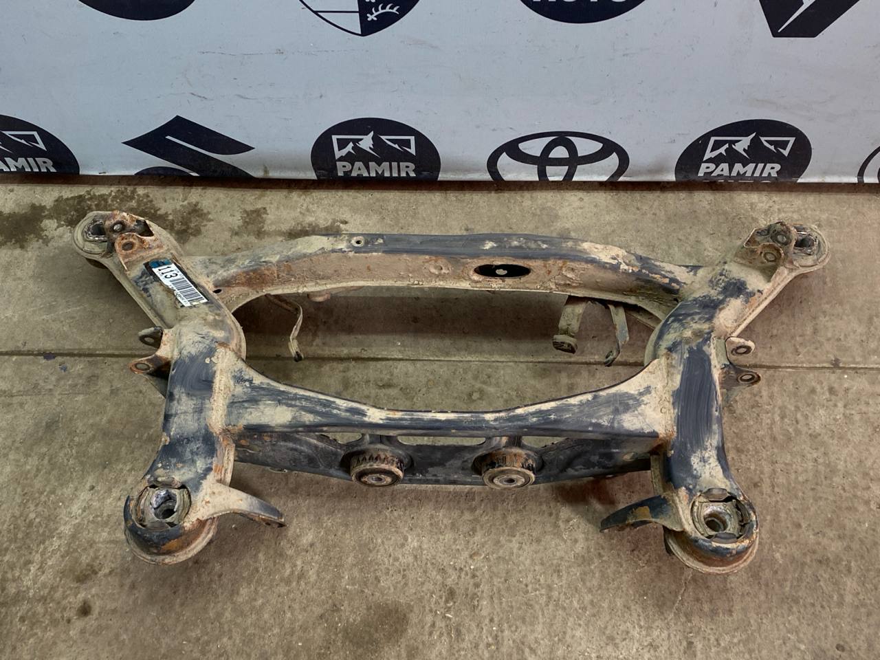 Балка задняя Mercedes C/W202 1993-2001