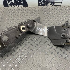 Кронштейн бампера задний правый Renault Scenic/2 2003-2009