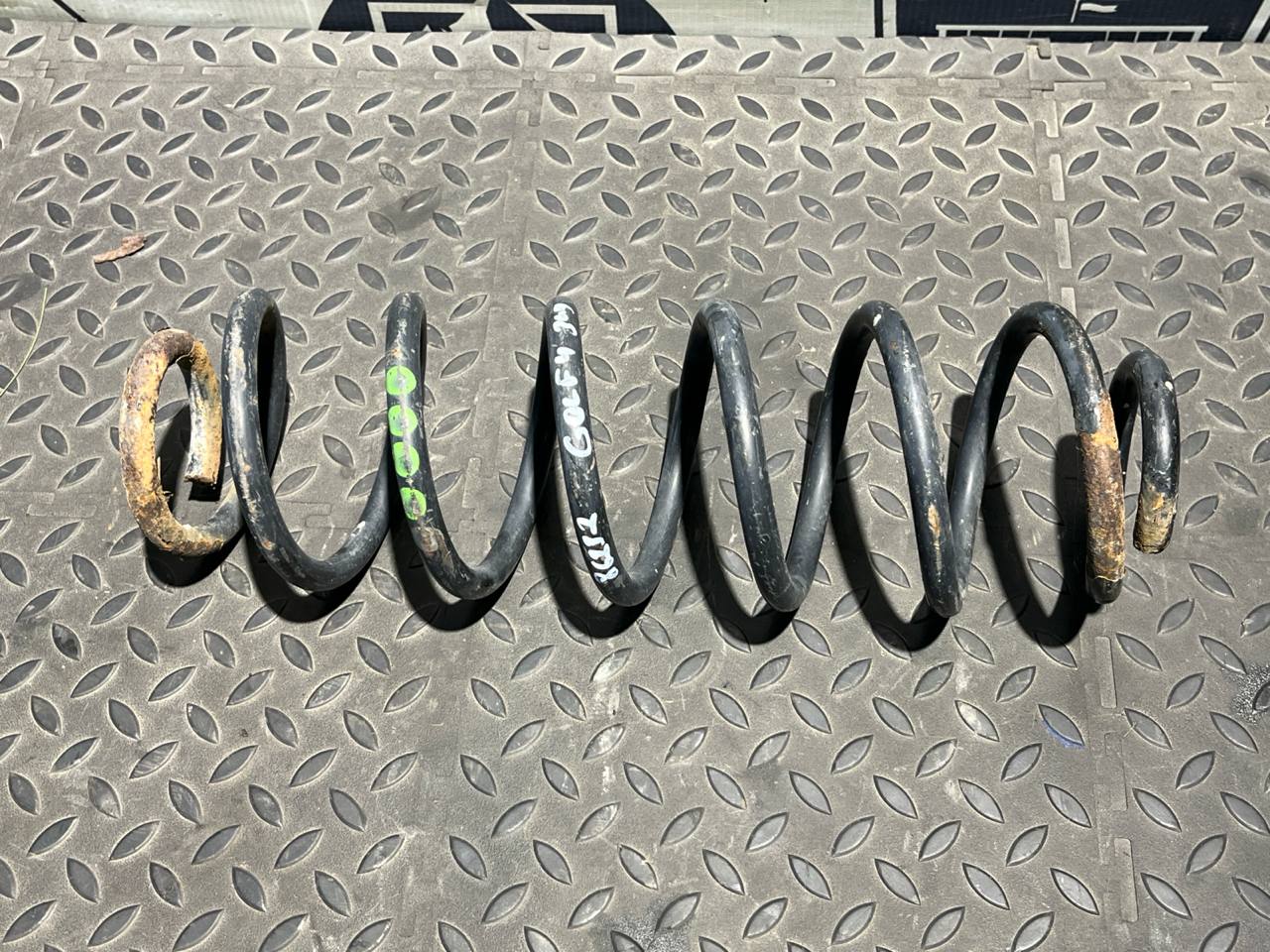 Пружина задняя Volkswagen Golf/4 1997-2006