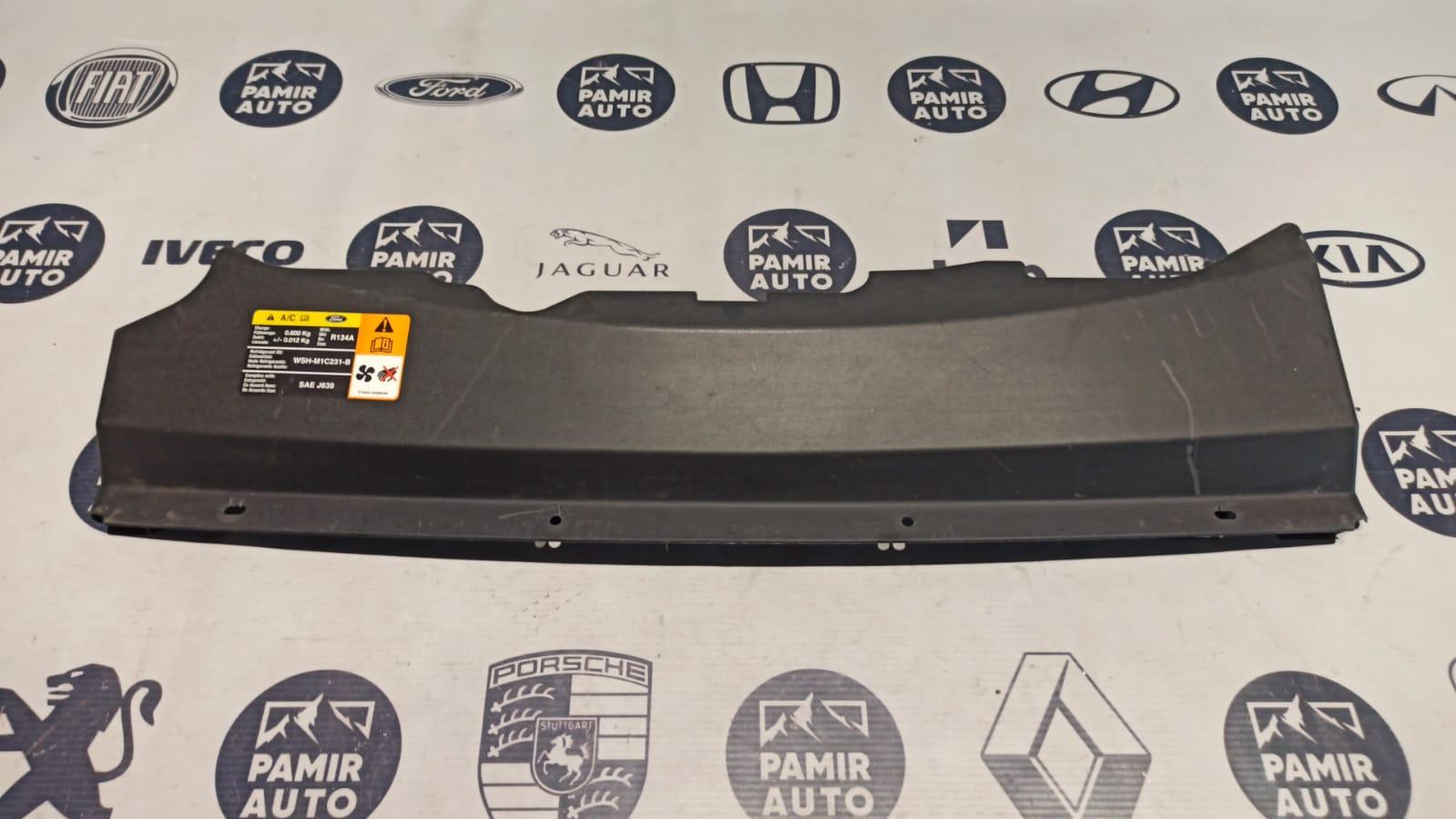 Кожух замка капота Ford Focus/2 2004-2011