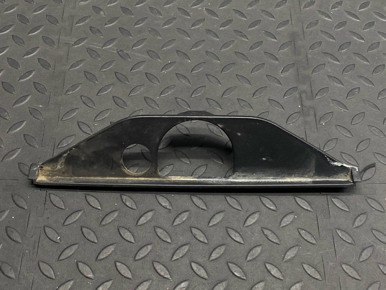 Кожух моторчика стеклоочистителя BMW 5/E34 1987-1996