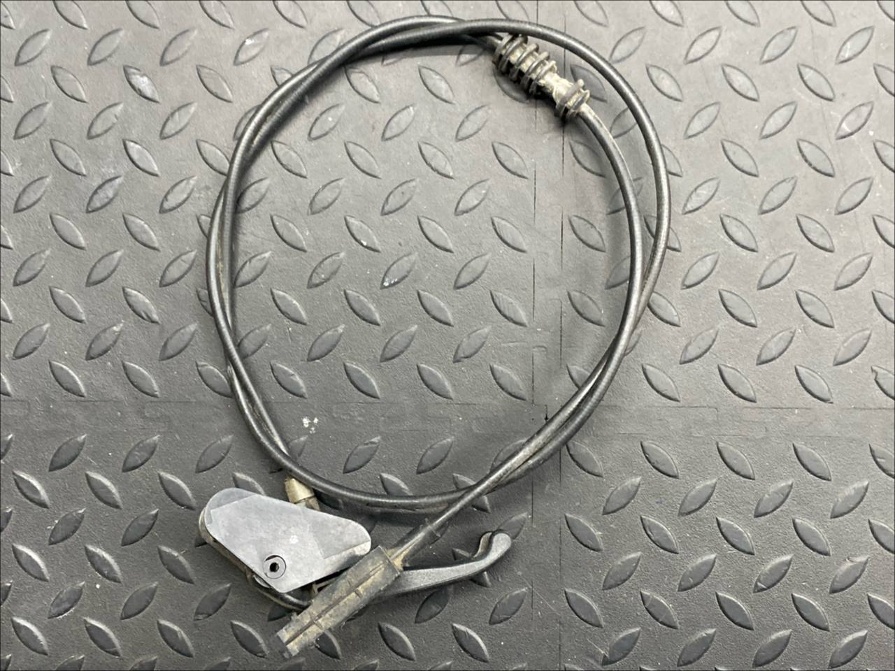 Ручка открывания капота Renault Scenic/2 2003-2009