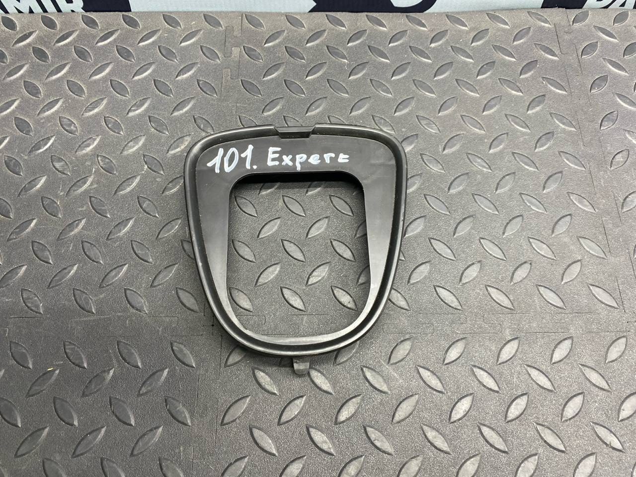 Накладка на кулису МКПП Peugeot Expert/2 2007-2016