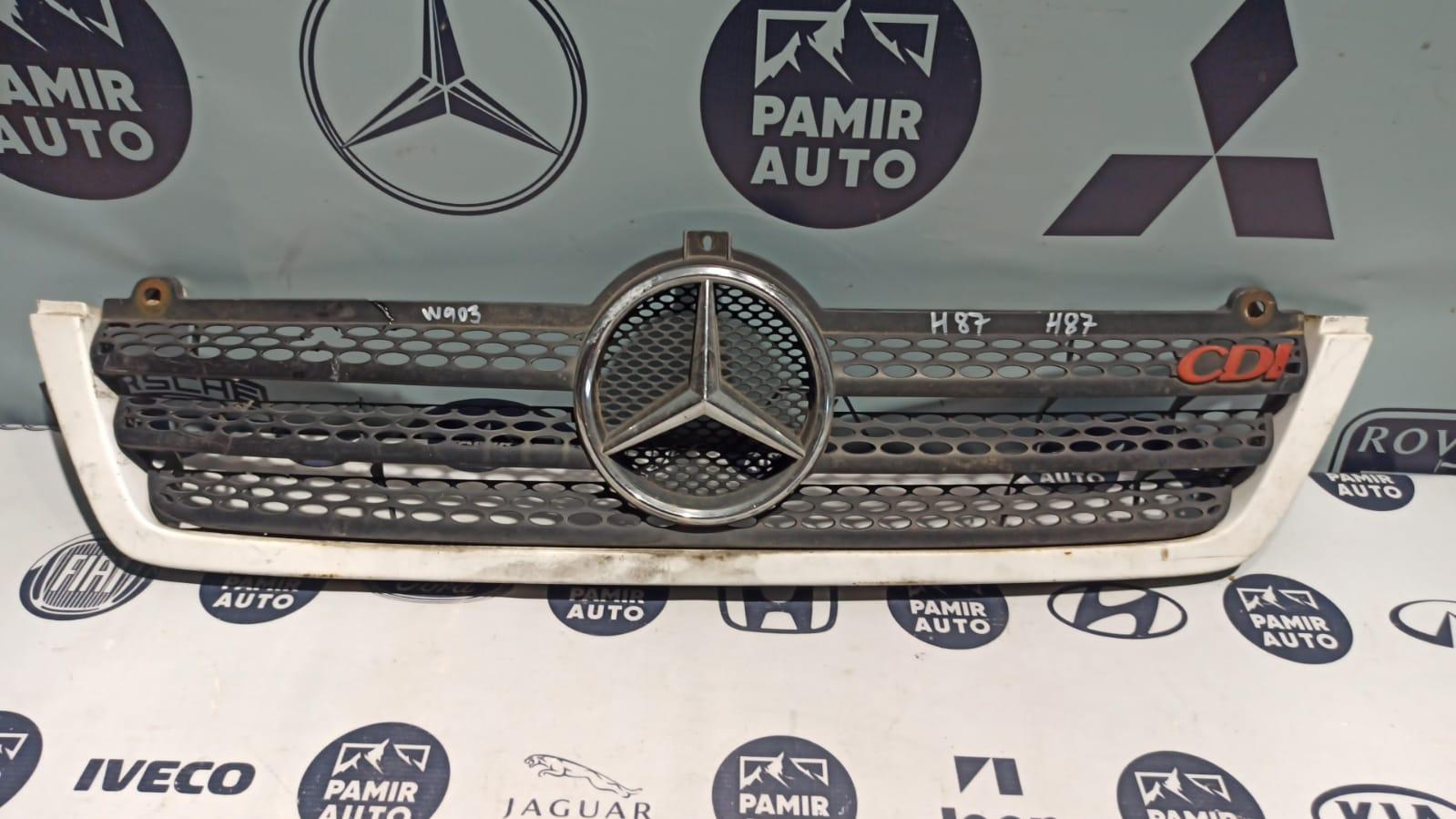 Решетка радиатора Mercedes Sprinter/W901-W909 1995-н.в.