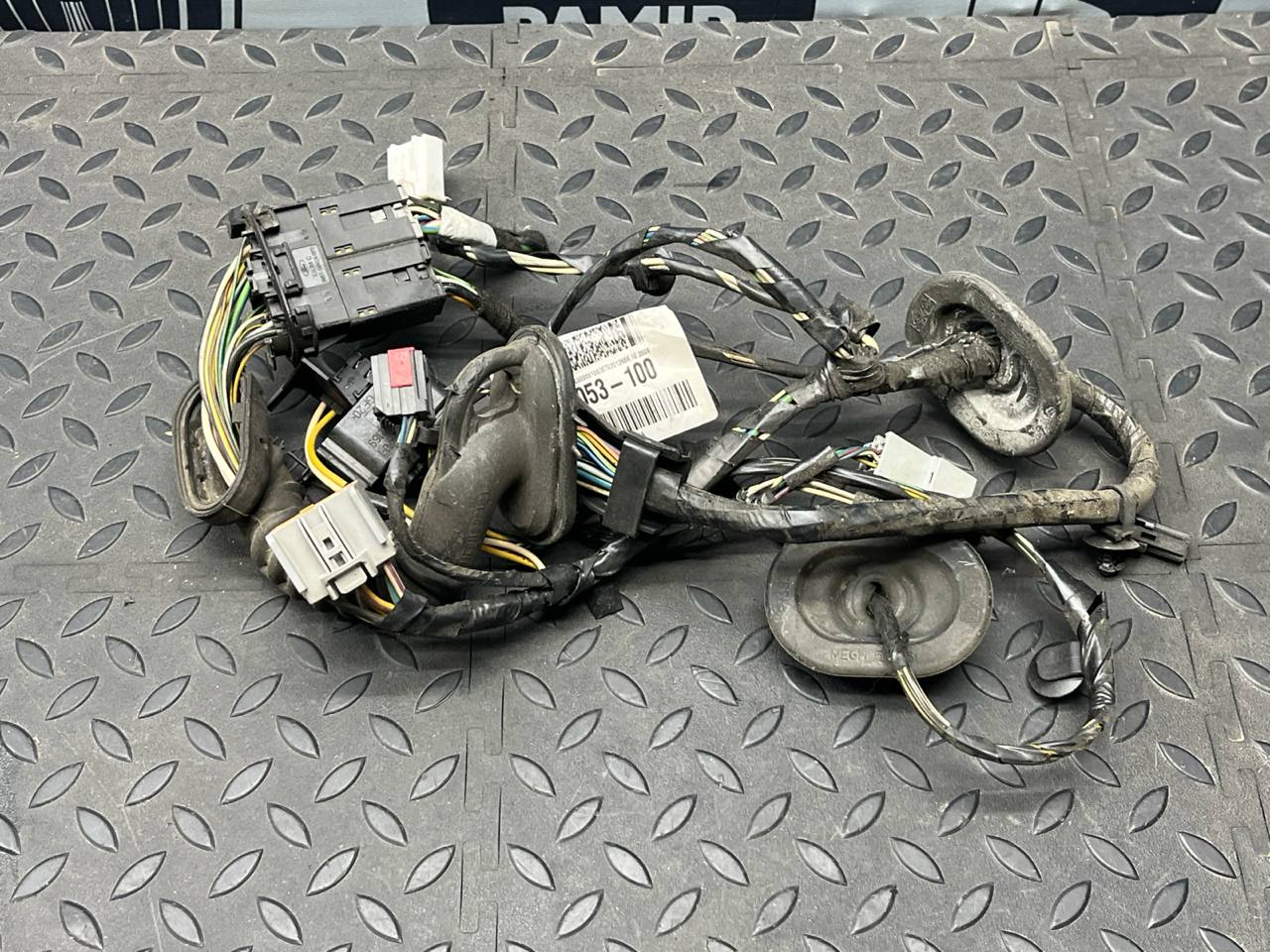 Проводка двери передняя левая Ford Focus/2 2004-2011