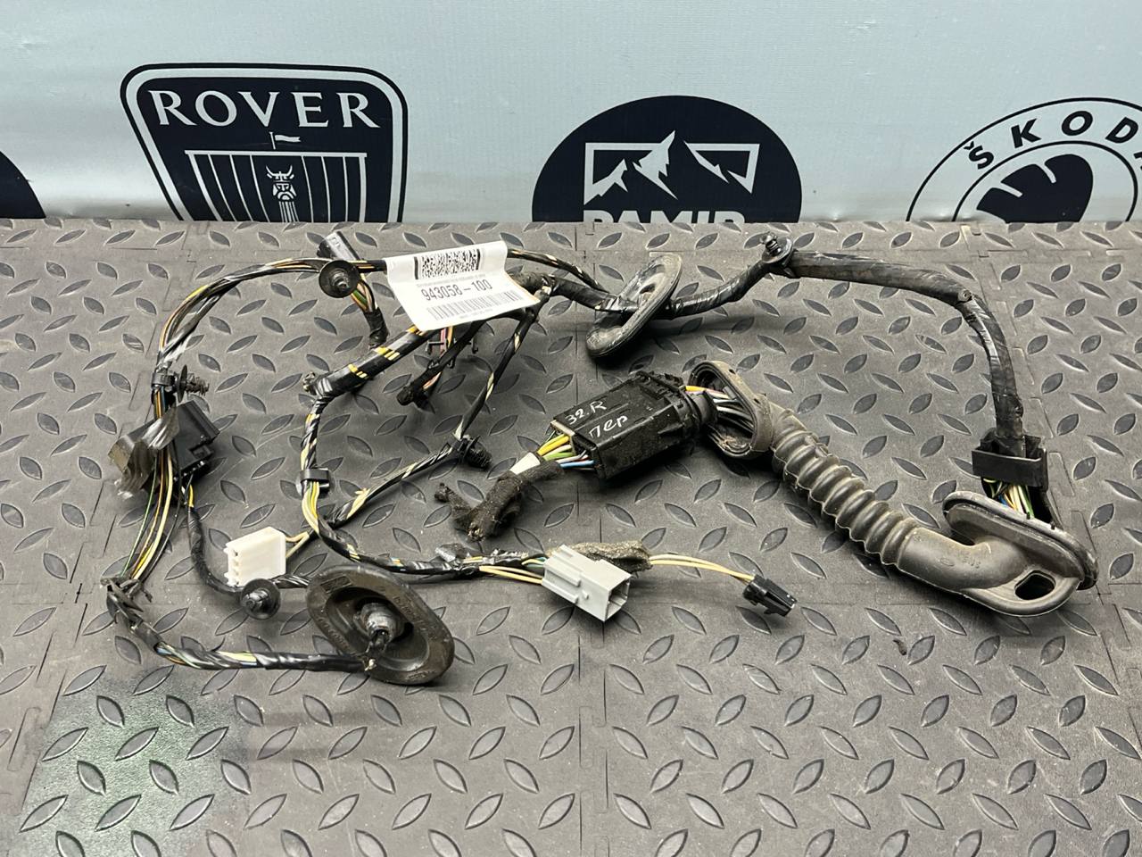 Проводка двери передняя правая Ford Focus/2 2004-2011