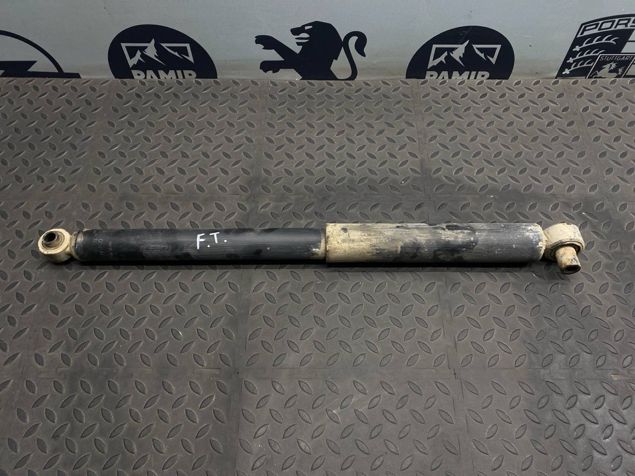 Амортизатор задний Ford Transit 2000-2006