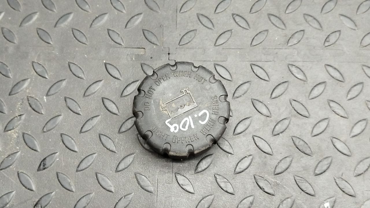 Крышка расширительного бачка Mercedes E/W210 1995-2003