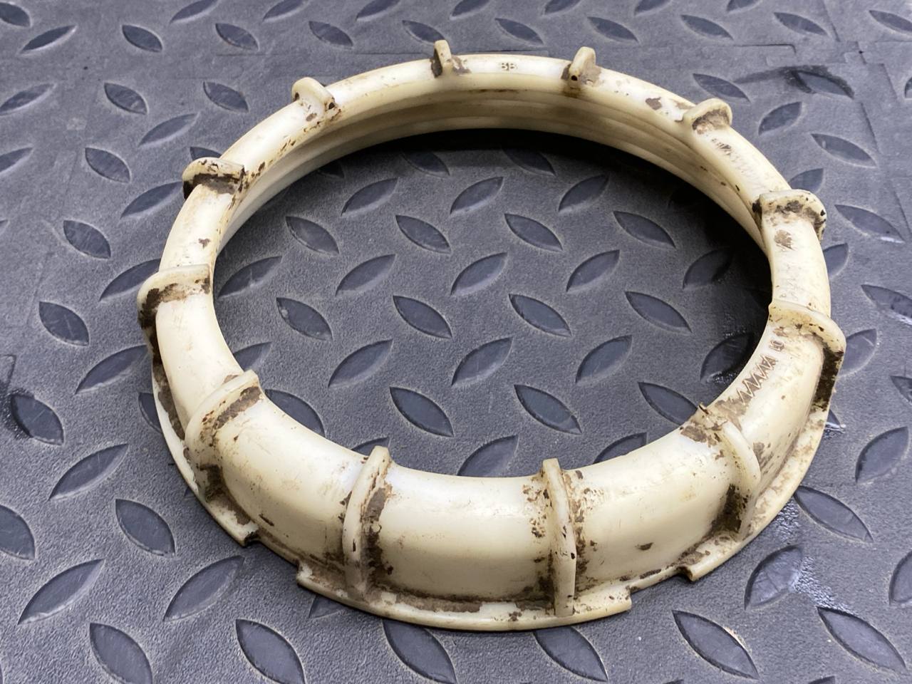 Гайка топливного насоса Mercedes C/W202 1993-2001