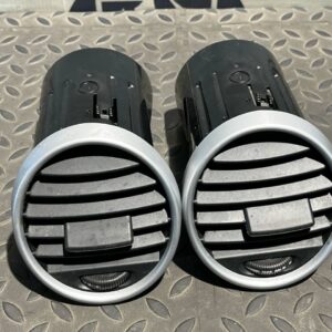 Дефлектор воздушный центральный Mercedes M/W164 2005-2011