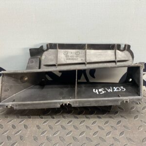 Корпус салонного фильтра Mercedes C/W203 2000-2008