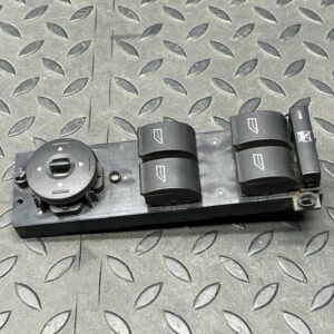 Блок управления стеклоподъемниками Ford Focus/2 2004-2011