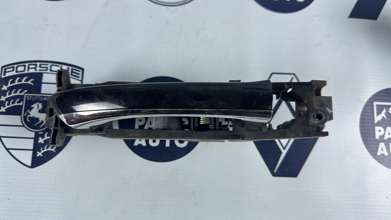 Ручка двери задняя левая Mercedes E/W211 2002-2009