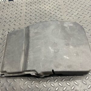 Крышка АКБ Ford Focus/2 2004-2011