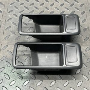 Накладка ручки двери передняя левая Ford Focus/2 2004-2011