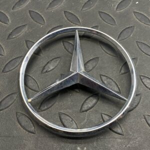 Эмблема задняя Mercedes C/W202 1993-2001