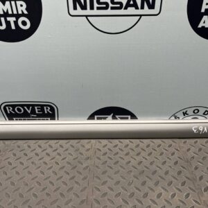 Молдинг двери задний левый C/W202 1993-2001